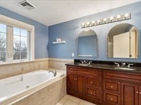49 Brigham Hill Rd, Grafton MA 01519