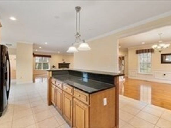 49 Brigham Hill Rd, Grafton MA 01519