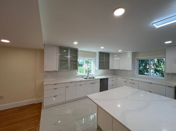 4 Ripley Rd, Hull MA 02045