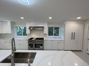 4 Ripley Rd, Hull MA 02045