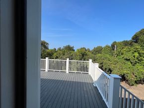 4 Ripley Rd, Hull MA 02045