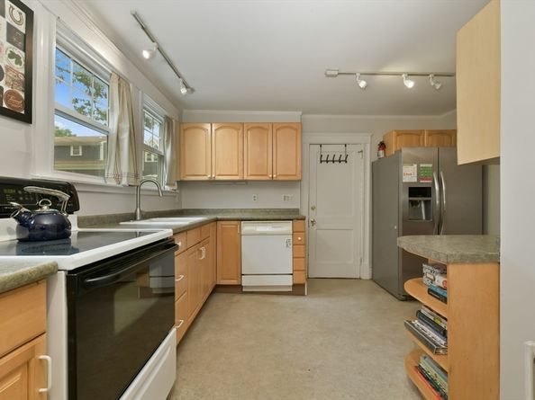 11 Goodway Rd, Boston MA 02130