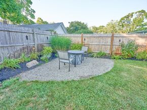 5 Gardonia St, Wareham MA 02571