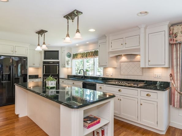 124 Phillips Brooks Road, Westwood MA 02090