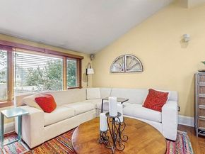15 Robbins St 15, Waltham MA 02453