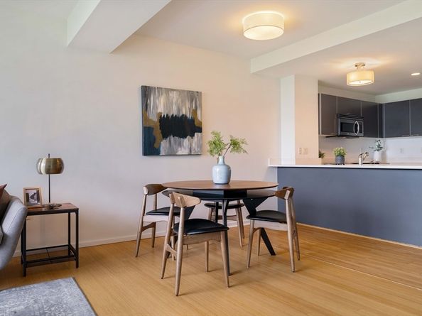 2 Earhart St 615, Cambridge MA 02141