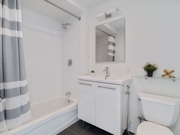 2 Earhart St 615, Cambridge MA 02141