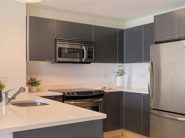 2 Earhart St 615, Cambridge MA 02141