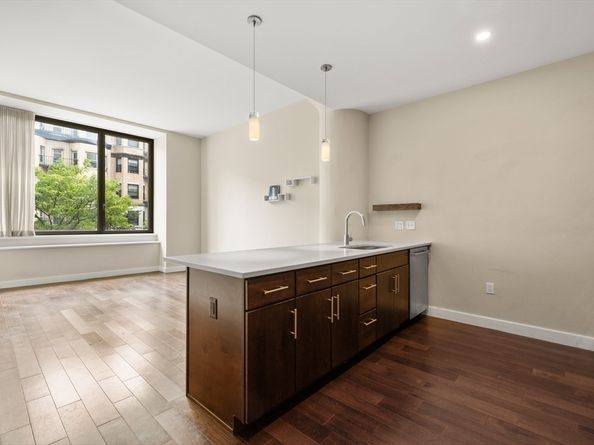 43 Westland 202, Boston MA 02115