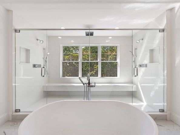 44 Harwood Rd, Natick MA 01760