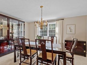 9 Autumn Ln, Chelmsford MA 01824
