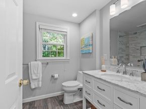 9 Autumn Ln, Chelmsford MA 01824