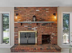 9 Autumn Ln, Chelmsford MA 01824