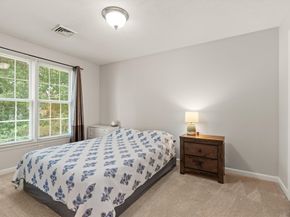 3 Knowlton Cir 3, Upton MA 01568