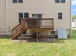 3 Knowlton Cir 3, Upton MA 01568
