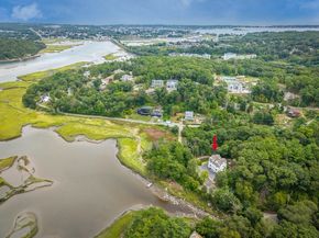 5 Samoset Rd A, Gloucester MA 01930