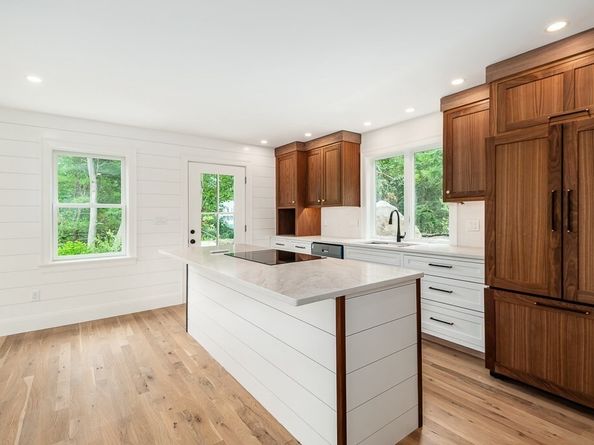 5 Samoset Rd A, Gloucester MA 01930