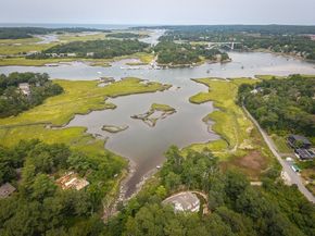 5 Samoset Rd A, Gloucester MA 01930