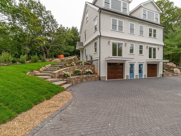 5 Samoset Rd A, Gloucester MA 01930