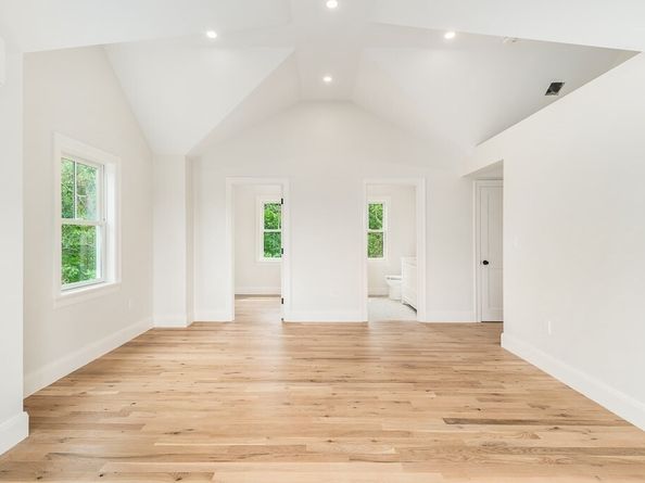 5 Samoset Rd A, Gloucester MA 01930