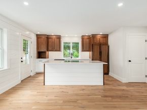 5 Samoset Rd A, Gloucester MA 01930