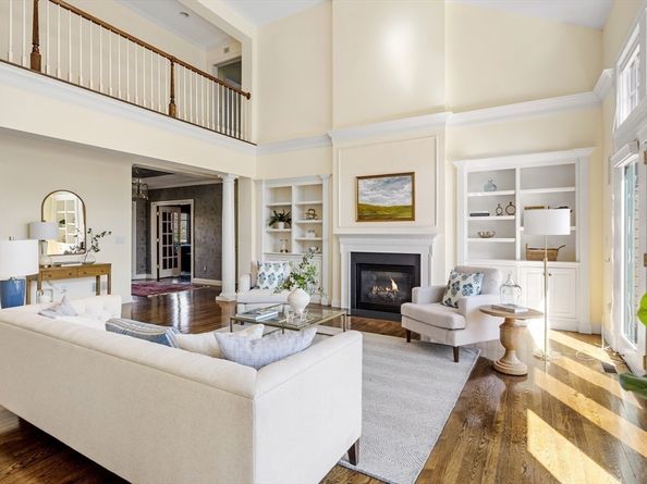 71 Clubhouse Drive 71, Hingham MA 02043
