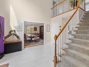 6 Wood St, Upton MA 01568