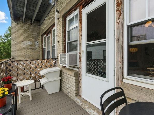 18 Melvin Ave 12, Boston MA 02135