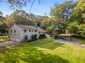 8 Karen Pines St, Dedham MA 02026