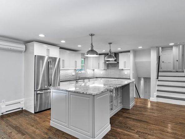 8 Karen Pines St, Dedham MA 02026