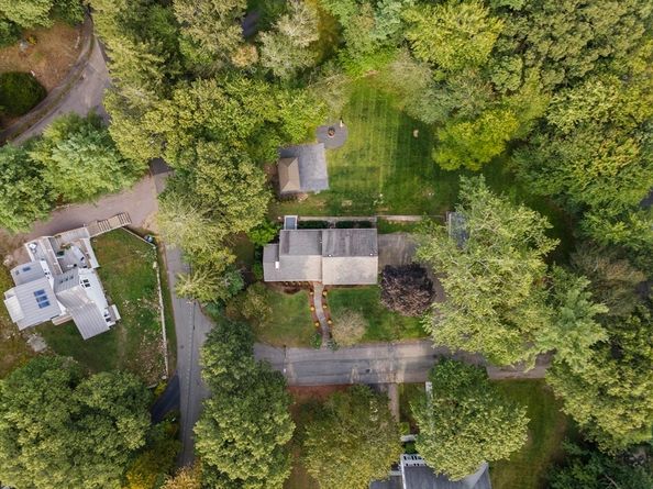 8 Karen Pines St, Dedham MA 02026