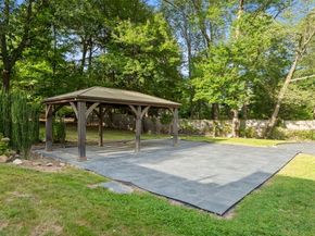 8 Karen Pines St, Dedham MA 02026