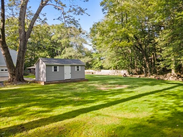 8 Karen Pines St, Dedham MA 02026