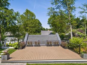 186 Mason Ter 186, Brookline MA 02446