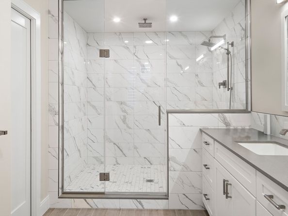 186 Mason Ter 186, Brookline MA 02446