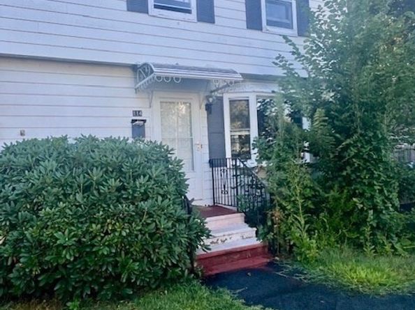 114 Henshaw St., Worcester MA 01603