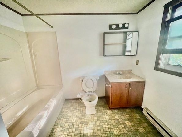 114 Henshaw St., Worcester MA 01603