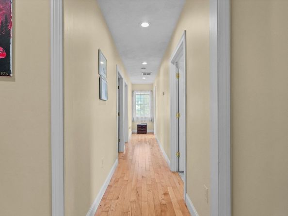 6 Salisbury Road, Wakefield MA 01880