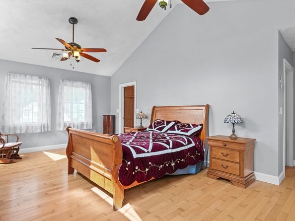 6 Salisbury Road, Wakefield MA 01880