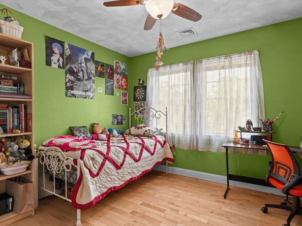 6 Salisbury Road, Wakefield MA 01880