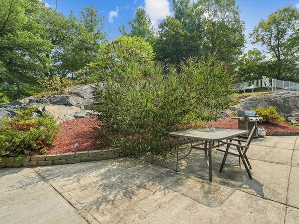 6 Salisbury Road, Wakefield MA 01880