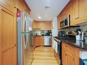 26B Pleasant St B, Wellesley MA 02482