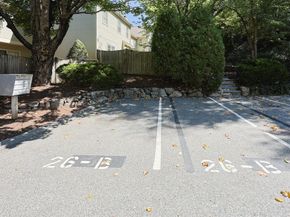 26B Pleasant St B, Wellesley MA 02482