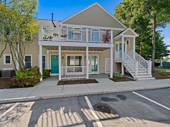 206 Allerton Commons Ln