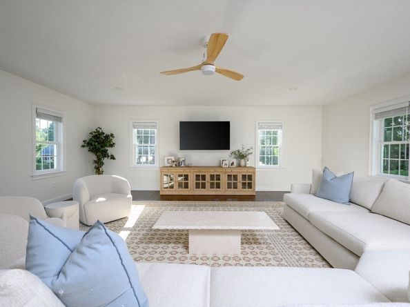 455 Broadway, Hanover MA 02339