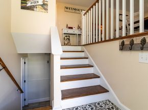 154 Auburn St, Whitman MA 02382
