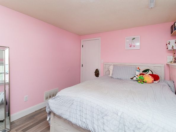 154 Auburn St, Whitman MA 02382