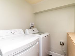 154 Auburn St, Whitman MA 02382