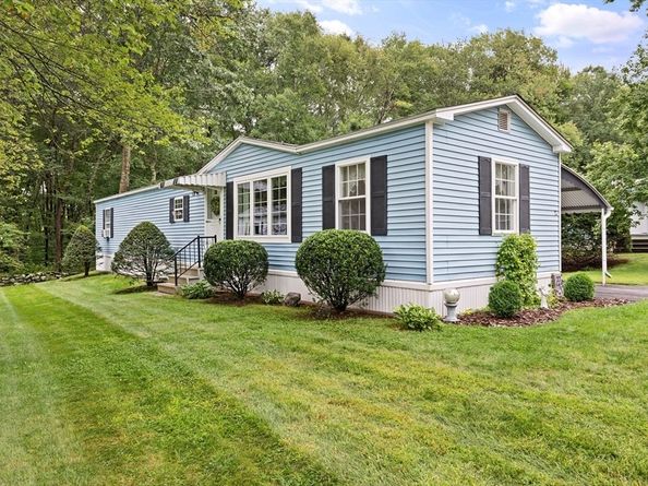 27 Tyler Street, Brookfield MA 01506