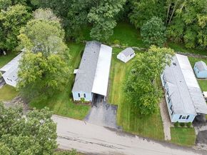27 Tyler Street, Brookfield MA 01506